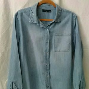 Apt. 9 Tops - Apt 9 Chambray Shirt Apt. 9 Tops - Apt 9 Chambray Shirt